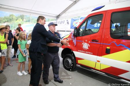 Gasilke in gasilci Prostovoljnega gasilskega društva Kamniška Bistrica bogatejši za novo vozilo in motorno črpalko (82)